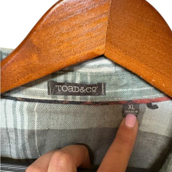 Toad&Co Green Grey Plaid Lightweight Long Sleeve Button Down Flannel - XL - Picture 3 of 8